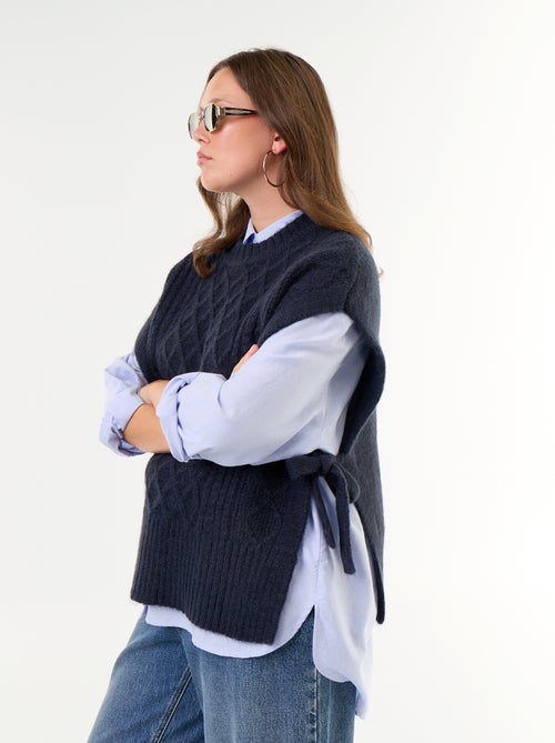 Pull sans manches avec nouette sur les côtés - Kiabi