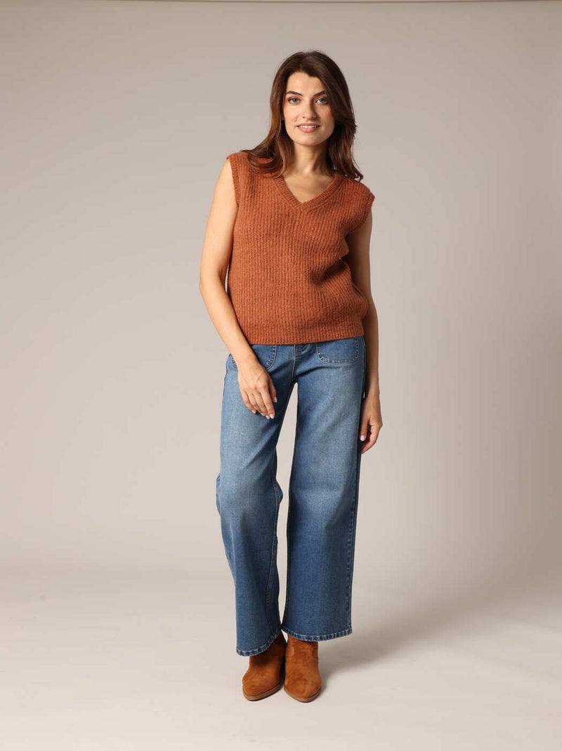 Pull sans manches col V
 'Deeluxe' Marron - Kiabi