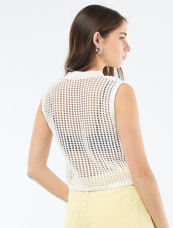 Pull sans manches en crochet