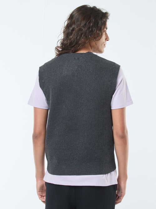 Pull sans manches en maille tricot à col V - Kiabi Pull sans manches en maille tricot à col V - Kiabi