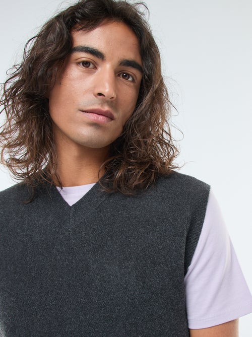 Pull sans manches en maille tricot à col V - Kiabi Pull sans manches en maille tricot à col V - Kiabi