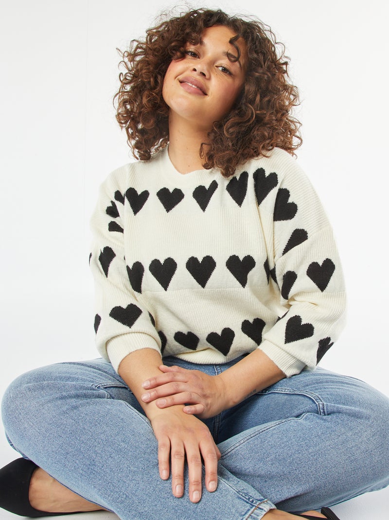 Pull style lainage imprimé coeurs BEIGE - Kiabi