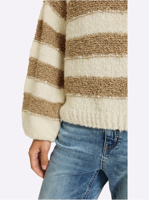 Pull superbe mélange de matières - taille standard - helline - Kiabi Pull superbe mélange de matières - taille standard - helline - Kiabi