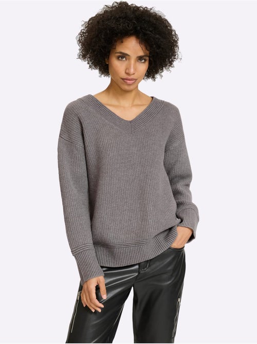 Pull Superbe Mélange De Matières - Taille Standard - Helline - Kiabi Pull Superbe Mélange De Matières - Taille Standard - Helline - Kiabi