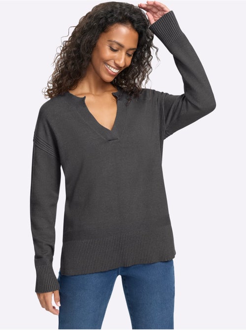 Pull superbe mélange de matières - taille standard - helline - Kiabi Pull superbe mélange de matières - taille standard - helline - Kiabi