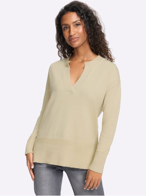 Pull superbe mélange de matières - taille standard - helline - Kiabi Pull superbe mélange de matières - taille standard - helline - Kiabi
