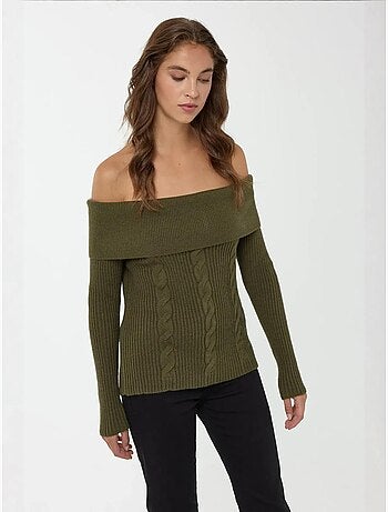 Pull tricoté à épaules dénudées