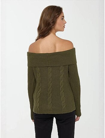 Pull tricoté à épaules dénudées