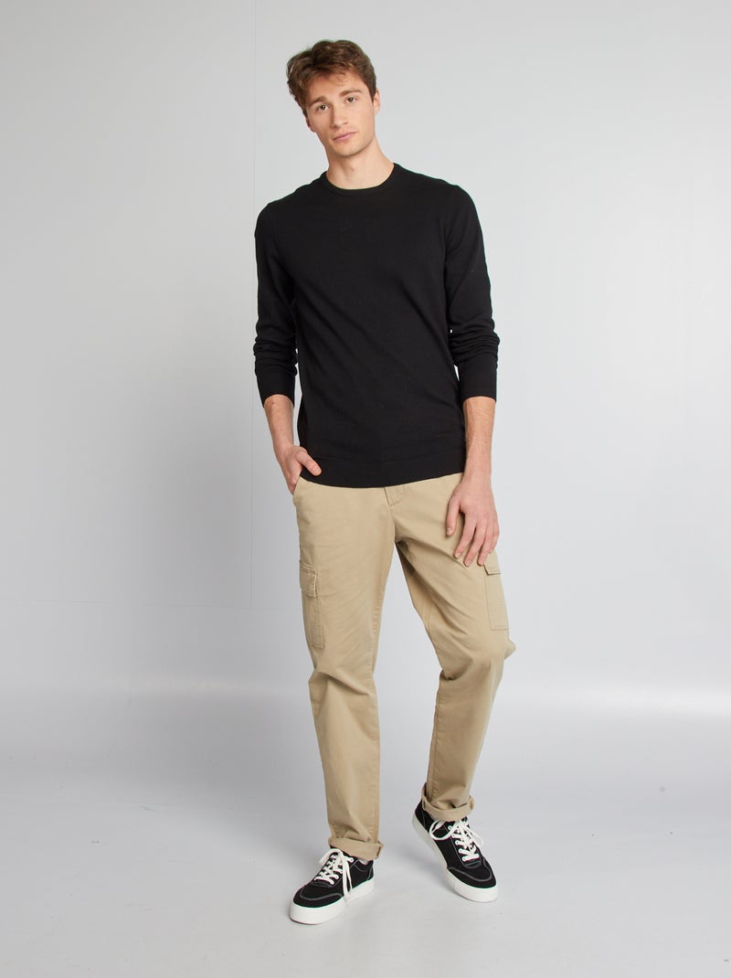 Pull uni à col rond +1m90 noir - Kiabi