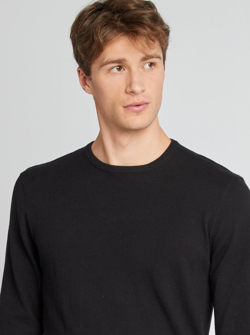 Pull uni à col rond +1m90 noir - Kiabi