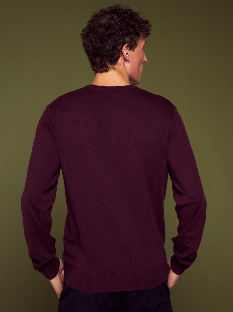 Pull uni à col rond - Bordeaux - 12.00€ - Kiabi
