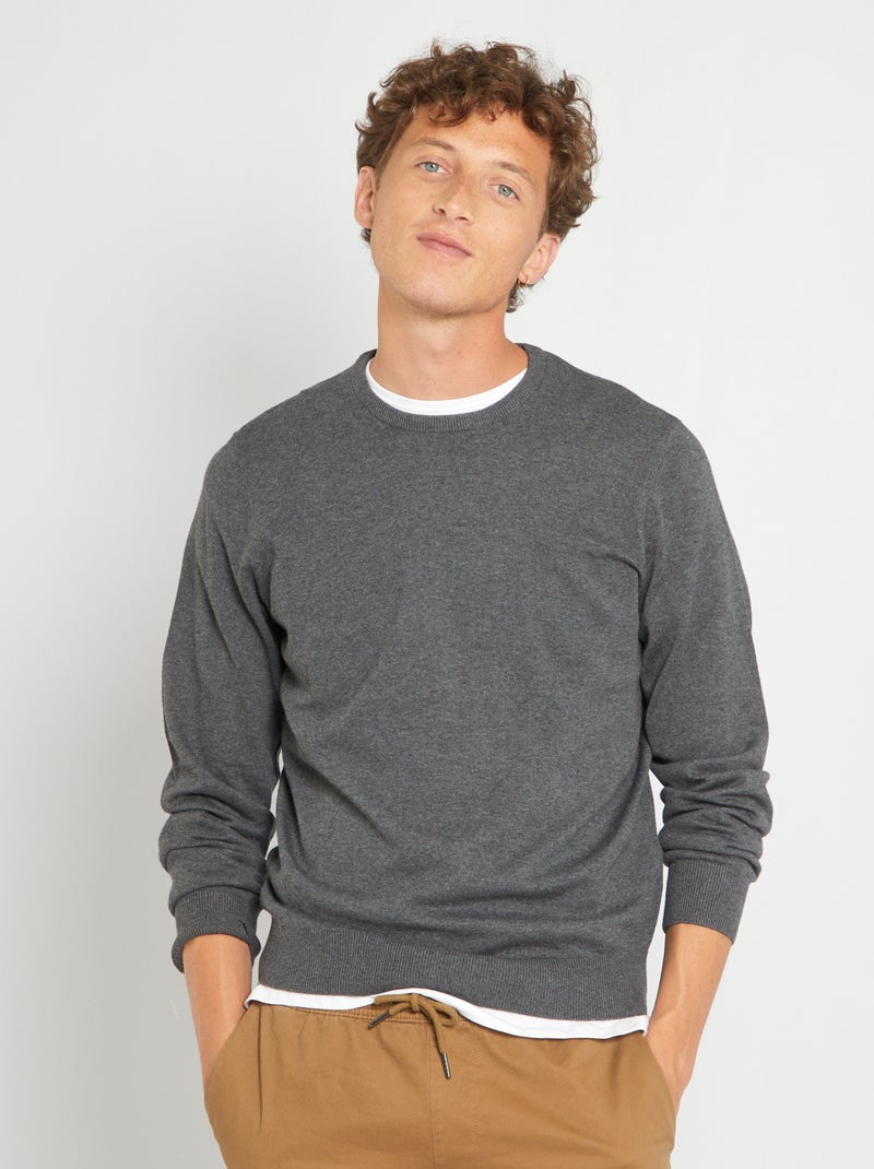 Pull uni à col rond Gris foncé - Kiabi