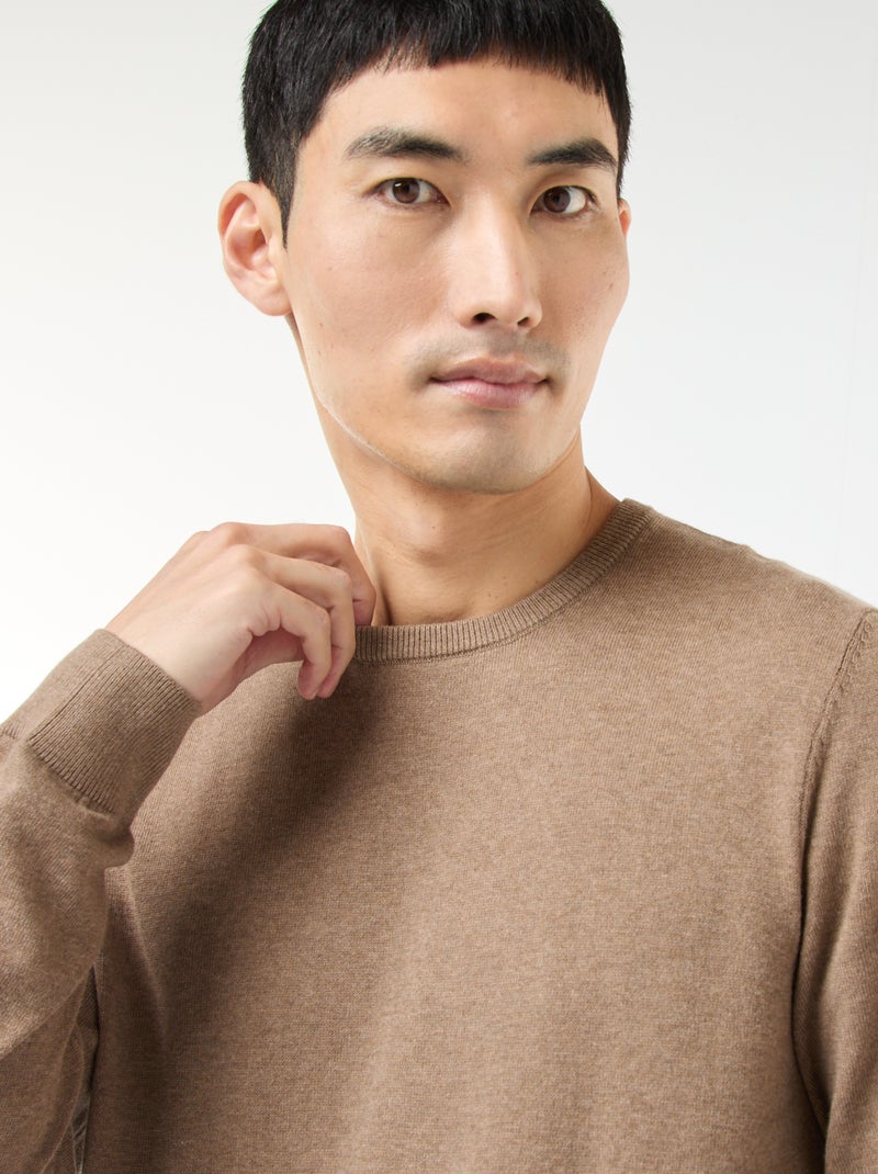 Pull uni à col rond Marron - Kiabi