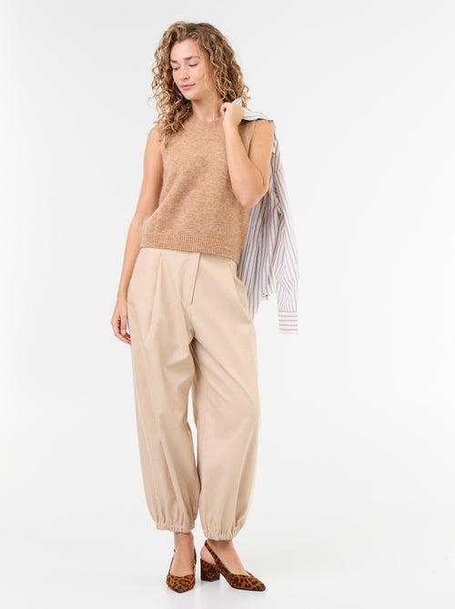 Pull uni en maille chaude sans manches - Kiabi Pull uni en maille chaude sans manches - Kiabi