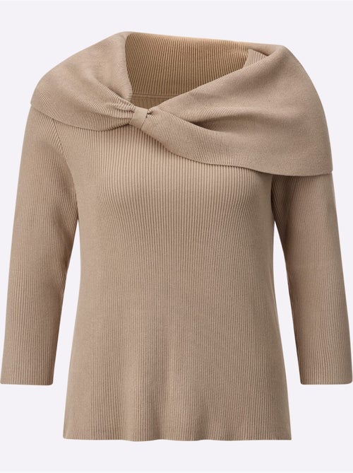 Pull viscose à encolure large et manches longues - Taille standard - Helline - Kiabi Pull viscose à encolure large et manches longues - Taille standard - Helline - Kiabi