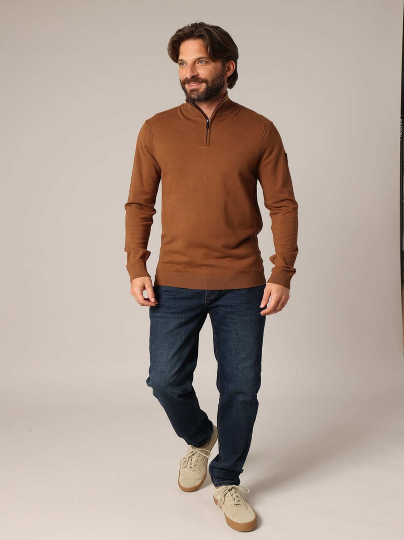 Pull zippé à col montant en maille fine
 'Deeluxe' Marron - Kiabi