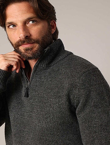 Pull zippé côtelé en maille douce et col montant 'Deeluxe'