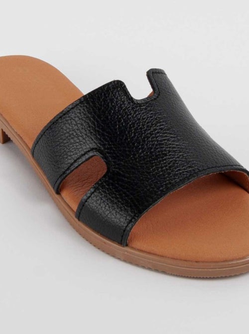 Purapiel Sandale Plate Hacca2 - Kiabi Purapiel Sandale Plate Hacca2 - Kiabi