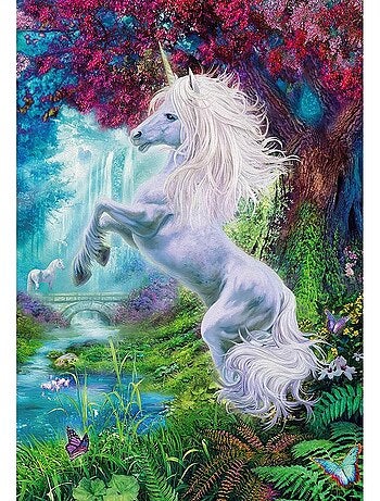 Puzzle 60 pièces : Licorne dans un jardin enchanté