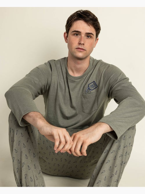 Pyjama à manches longues pour homme Keys, RESTEZ CHEZ VOUS - Kiabi Pyjama à manches longues pour homme Keys, RESTEZ CHEZ VOUS - Kiabi