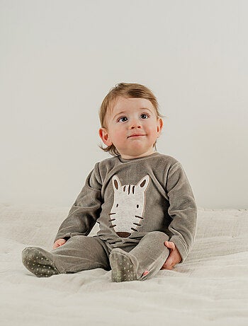 Pyjama bébé en velours kaki brodé zèbre Noukie's