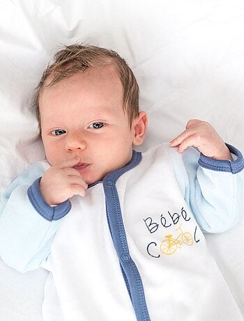 Soldes Vêtements bébés : découvrez nos modèles - Kiabi