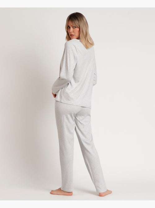 Pyjama boutonné classique à manches longues et doux pour femme ADMAS CLASSIC - Kiabi Pyjama boutonné classique à manches longues et doux pour femme ADMAS CLASSIC - Kiabi