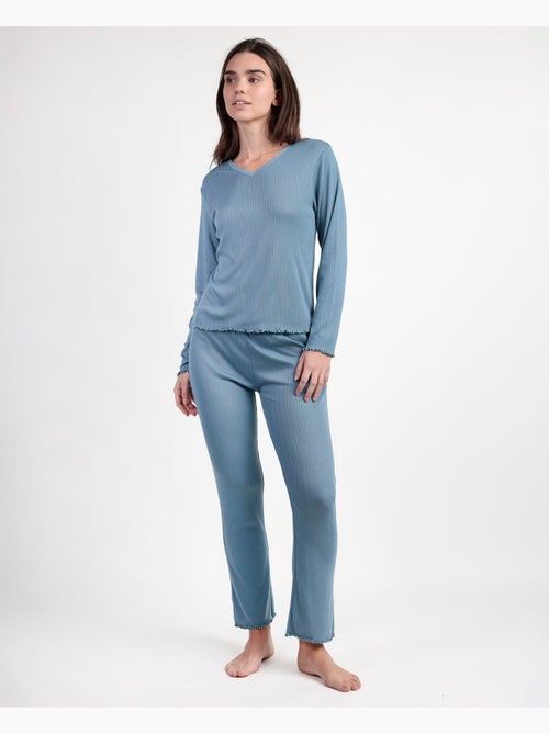 Pyjama côtelé doux à manches longues et col en V pour femme ADMAS - Kiabi Pyjama côtelé doux à manches longues et col en V pour femme ADMAS - Kiabi