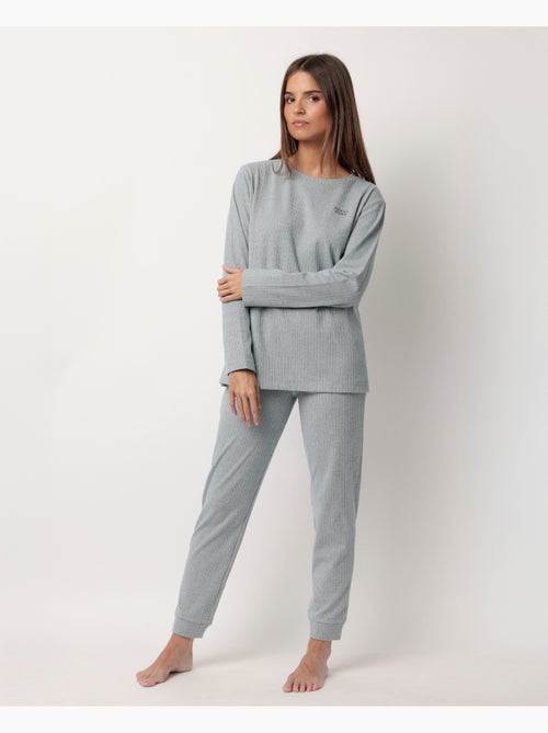 Pyjama côtelé ultra-doux à manches longues pour femme ADMAS HOME - Kiabi Pyjama côtelé ultra-doux à manches longues pour femme ADMAS HOME - Kiabi