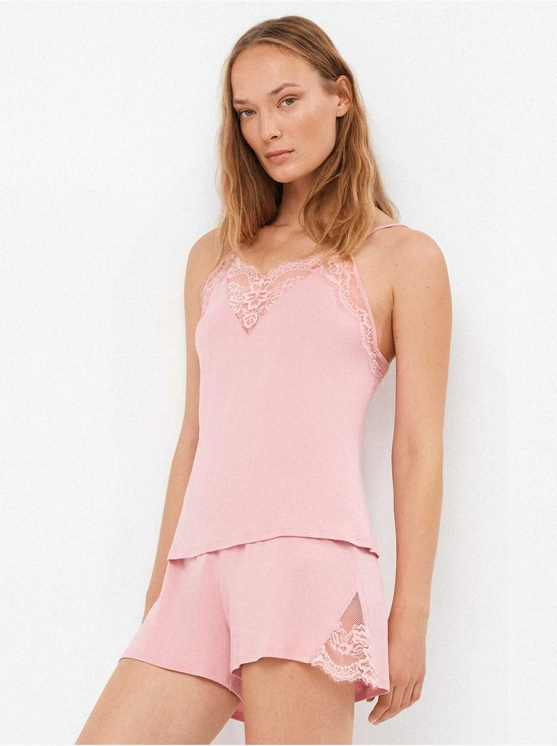 Pyjama court avec détails en dentelle Rose - Kiabi