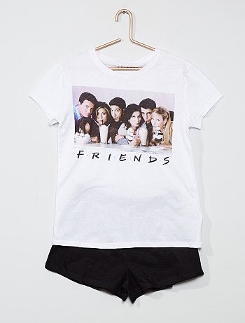 Pyjama court 'Friends'