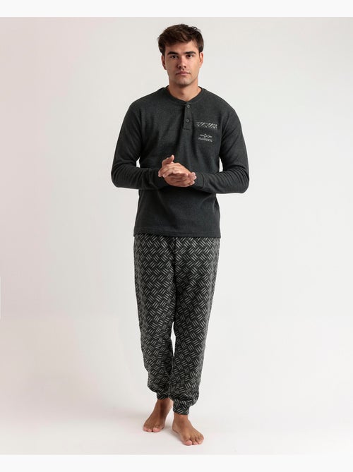 Pyjama croisé à manches longues pour homme ADMAS MAGNIFIC - Kiabi Pyjama croisé à manches longues pour homme ADMAS MAGNIFIC - Kiabi
