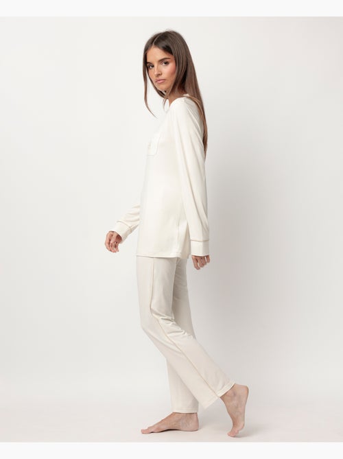 Pyjama doux à manches longues pour femme ADMAS CLASSIC - Kiabi Pyjama doux à manches longues pour femme ADMAS CLASSIC - Kiabi