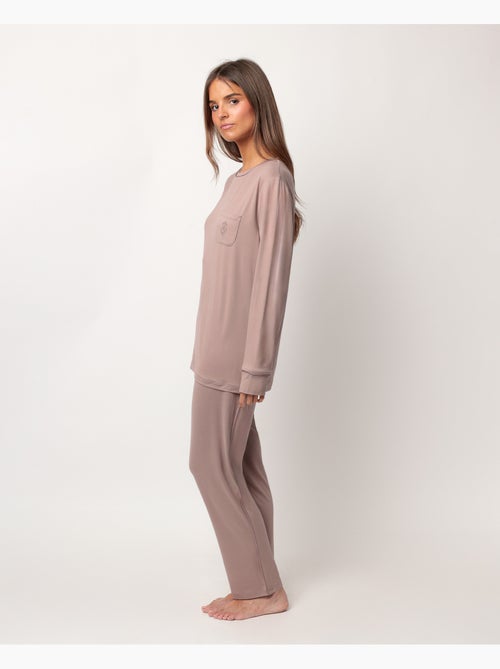 Pyjama doux à manches longues pour femme ADMAS CLASSIC - Kiabi Pyjama doux à manches longues pour femme ADMAS CLASSIC - Kiabi