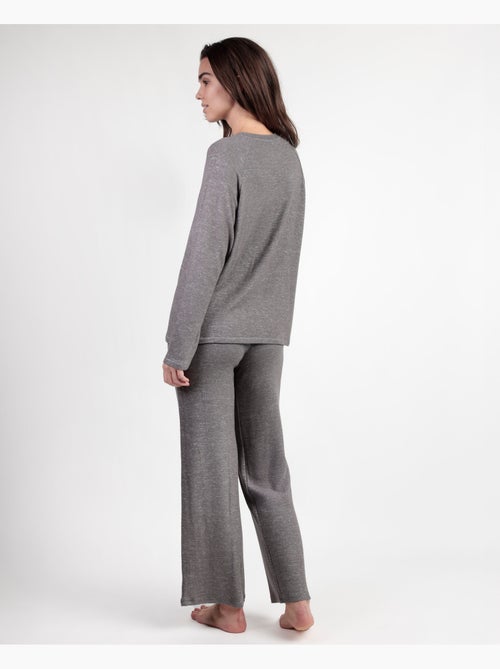Pyjama doux à manches longues pour femme ADMAS HOME - Kiabi Pyjama doux à manches longues pour femme ADMAS HOME - Kiabi
