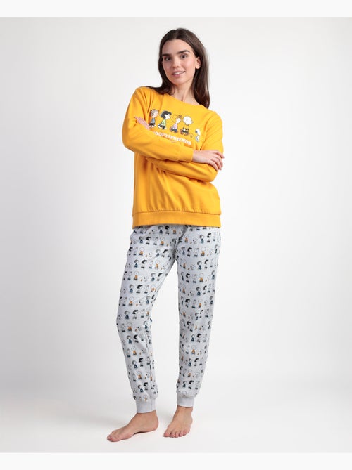 Pyjama en peluche à manches longues Snoopy & Friends pour femme de PEANUTS - Kiabi Pyjama en peluche à manches longues Snoopy & Friends pour femme de PEANUTS - Kiabi