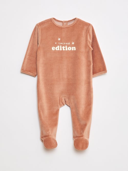 Pyjama en velours avec pieds et animation devant - Kiabi
