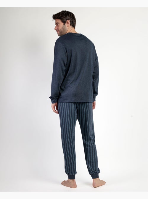 Pyjama manches longues italique pour homme RESTEZ À LA MAISON - Kiabi Pyjama manches longues italique pour homme RESTEZ À LA MAISON - Kiabi