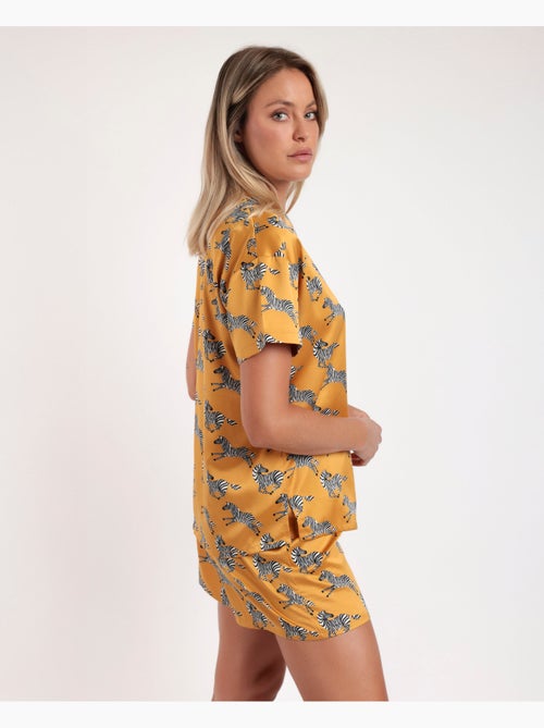 Pyjama ouvert à manches courtes pour femme ADMAS LUXURY, motif zèbre doré - Kiabi Pyjama ouvert à manches courtes pour femme ADMAS LUXURY, motif zèbre doré - Kiabi