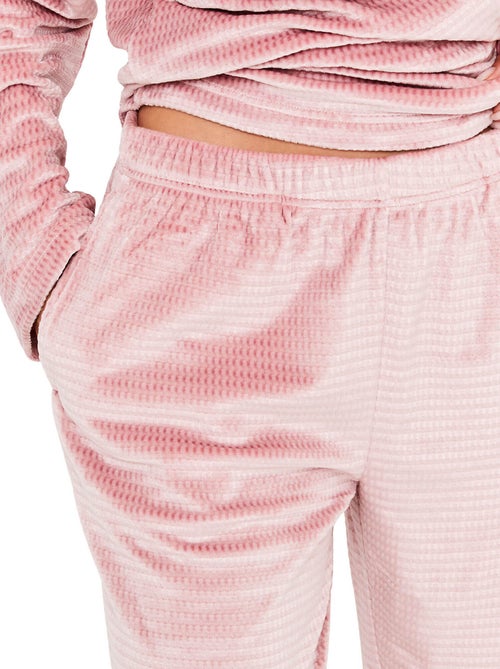 Pyjama pantalon chemise manches longues soft waffle - Kiabi Pyjama pantalon chemise manches longues soft waffle - Kiabi