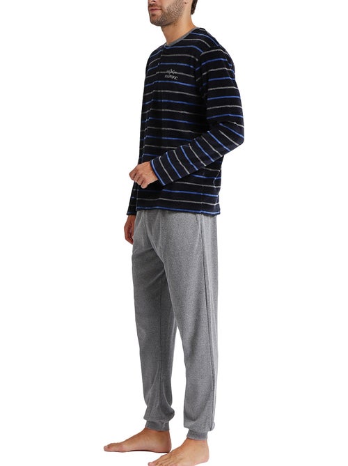 Pyjama pantalon et haut Velour Blues - Kiabi Pyjama pantalon et haut Velour Blues - Kiabi