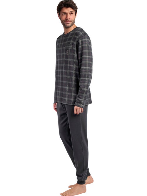 Pyjama pantalon polo manches longues Cinnamon - Kiabi Pyjama pantalon polo manches longues Cinnamon - Kiabi