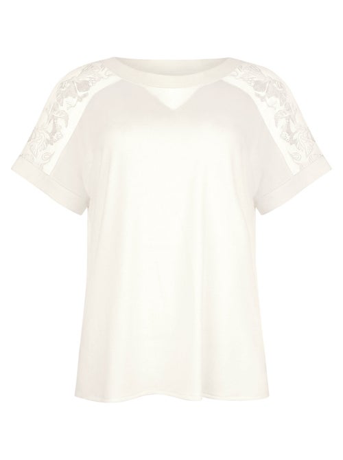 Pyjama pantalon t-shirt EMINENCE MARIAGE - Kiabi Pyjama pantalon t-shirt EMINENCE MARIAGE - Kiabi