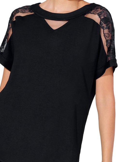 Pyjama pantalon t-shirt EMINENCE - Kiabi Pyjama pantalon t-shirt EMINENCE - Kiabi