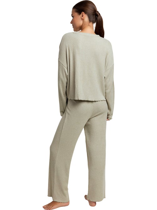 Pyjama pantalon top manches longues comfy look - Kiabi Pyjama pantalon top manches longues comfy look - Kiabi