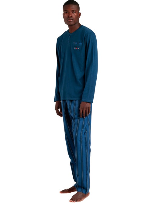 Pyjama pantalon top manches longues Flags Antonio Miro - Kiabi Pyjama pantalon top manches longues Flags Antonio Miro - Kiabi