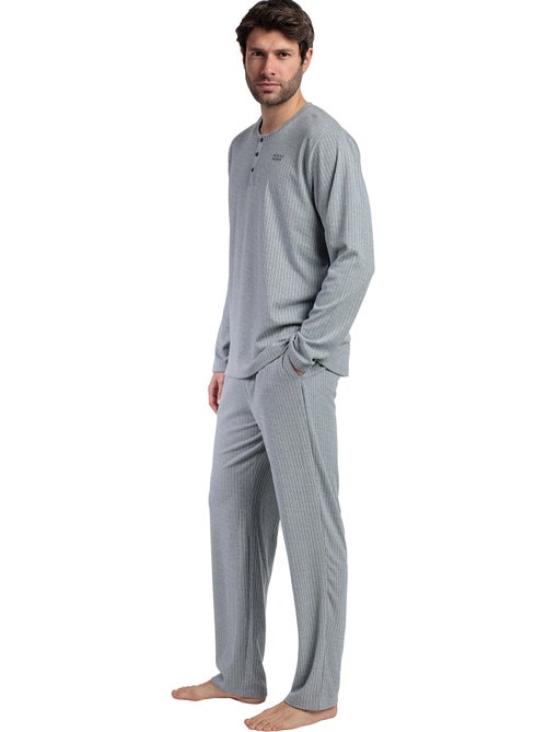 Pyjama pantalon top manches longues Supersoft - Kiabi Pyjama pantalon top manches longues Supersoft - Kiabi