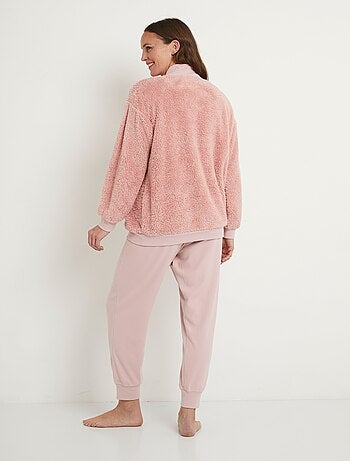 Pyjama uni chaud col V manches longues peluche