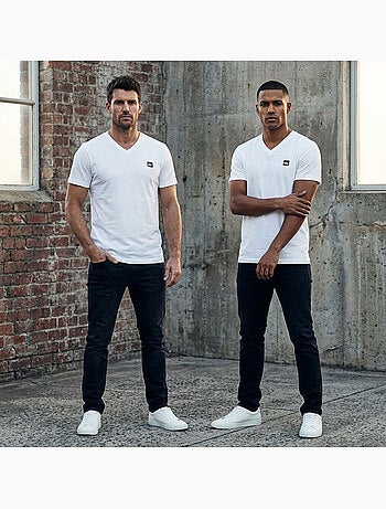 Quiksilver Pack de 2 T Shirts Homme 100% Coton Col Rond ou Col V