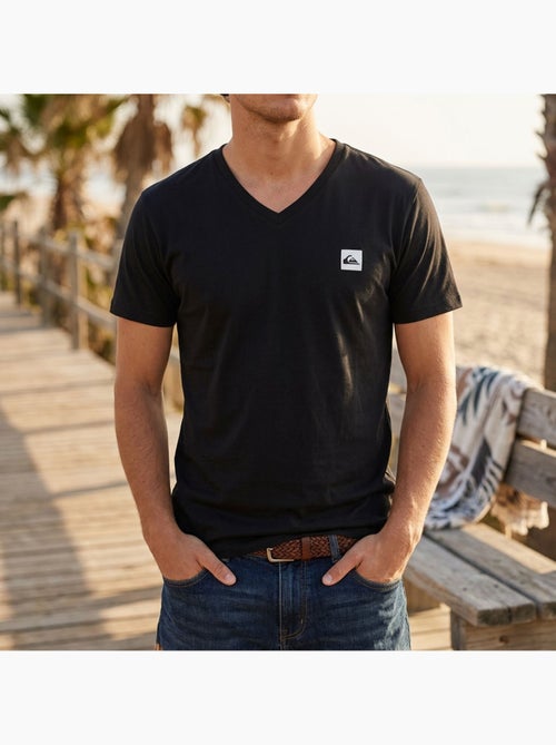 Quiksilver Pack de 2 T Shirts Homme 100% Coton Col Rond ou Col V - Kiabi